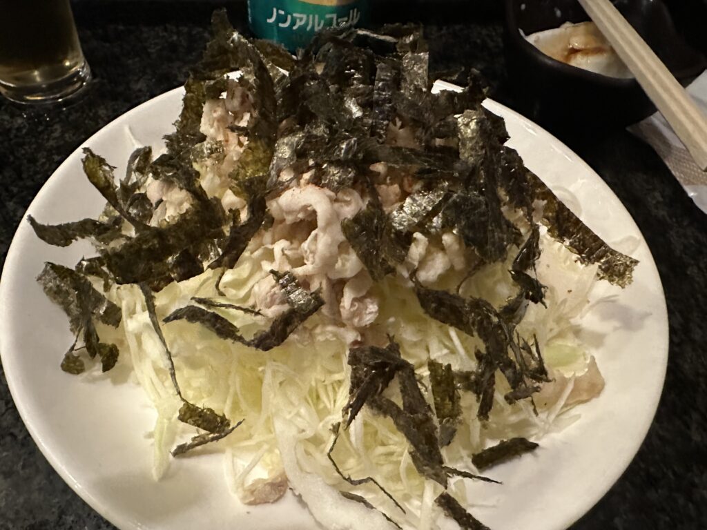 鶏皮サラダ