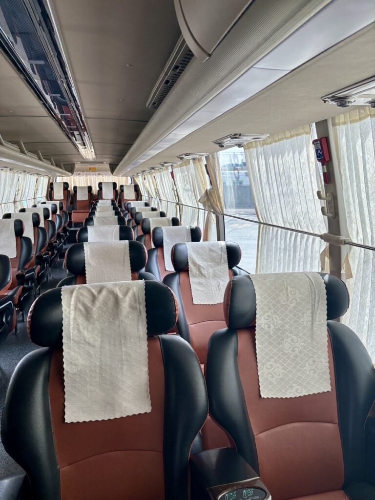 車内の全体を写した写真