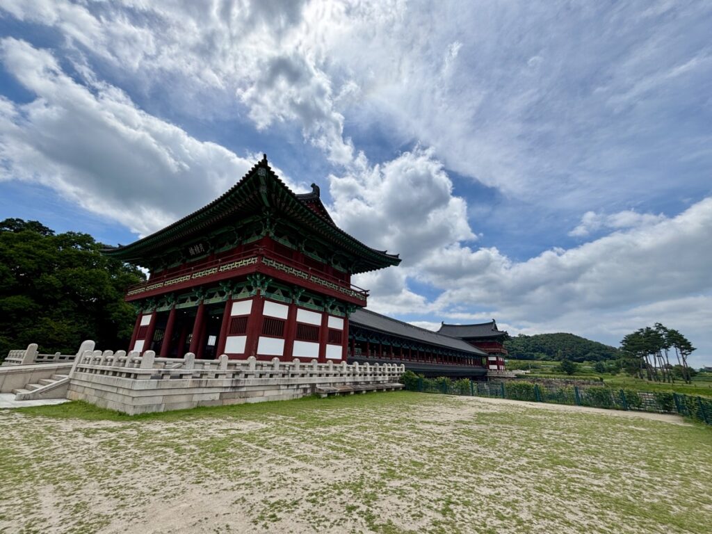 月精橋を横から写した写真