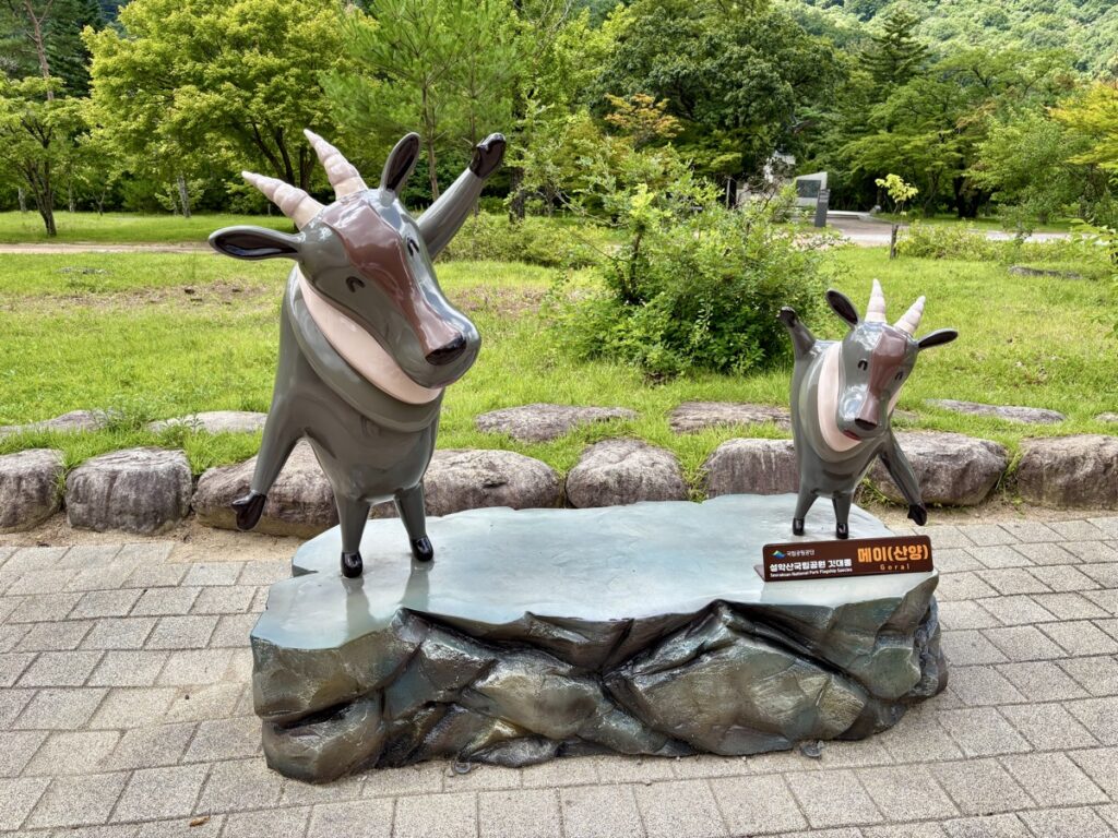 鹿のモニュメント